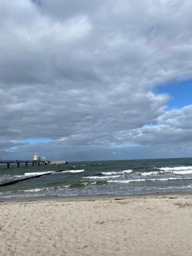Freistehendes Einfamilienhaus Mit Boddenblick Naehe Ostsee Fuhlendorf  Exteriör bild